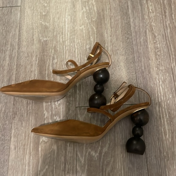 Jacquemus Suede Heels - Picture 9 of 10